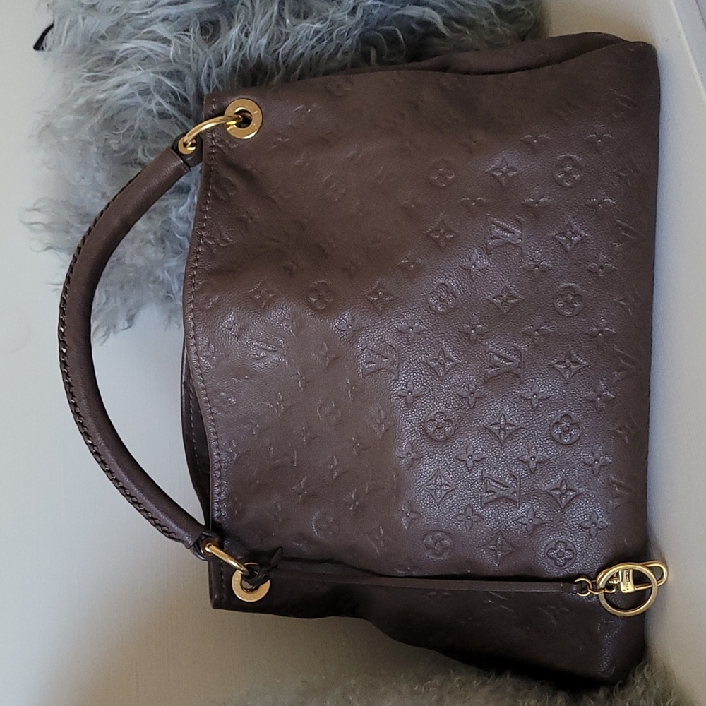 Louis Vuitton Ombre Monogram Empreinte Leather Artsy MM